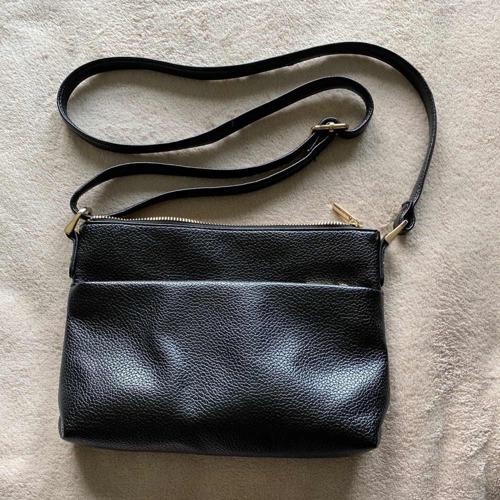 Zip Closure Crossbody Bag- Black